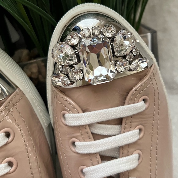 NWT MIU MIU Leather Crystal Embellishments Sneakers. Size 39 (8.5) - Picture 10 of 16